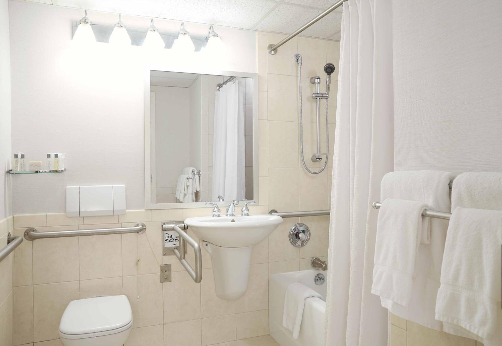 Ethan Allen Hotel Danbury Dış mekan fotoğraf